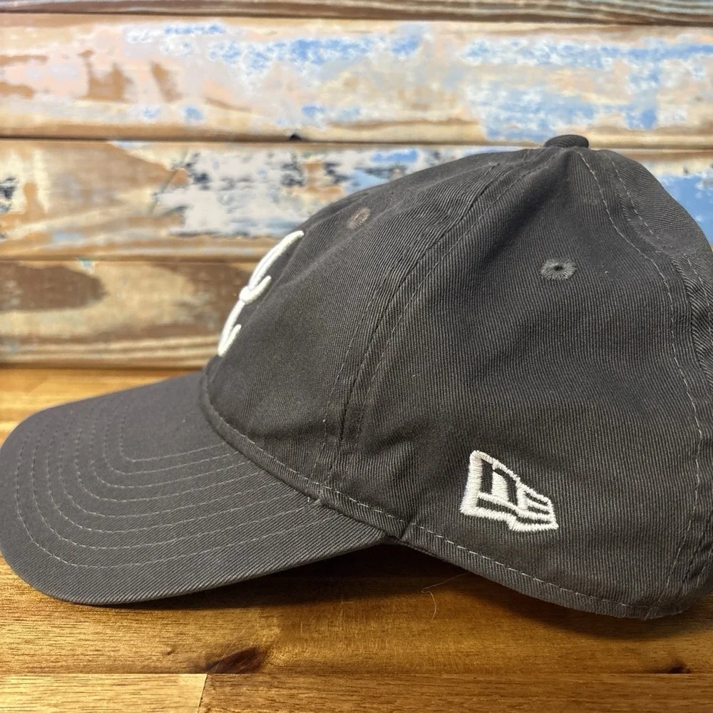 Atlanta Braves Hat Cap Fitted Size Med GRAY New Era 49forty Baseball